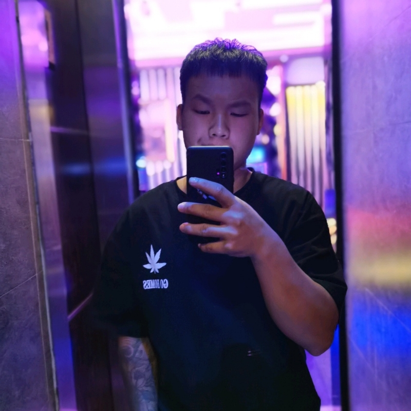 午后的阳光的第一张照片--阳江中老年相亲网